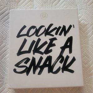 BH cosmetics lookin like a snack eyeshadow pallette